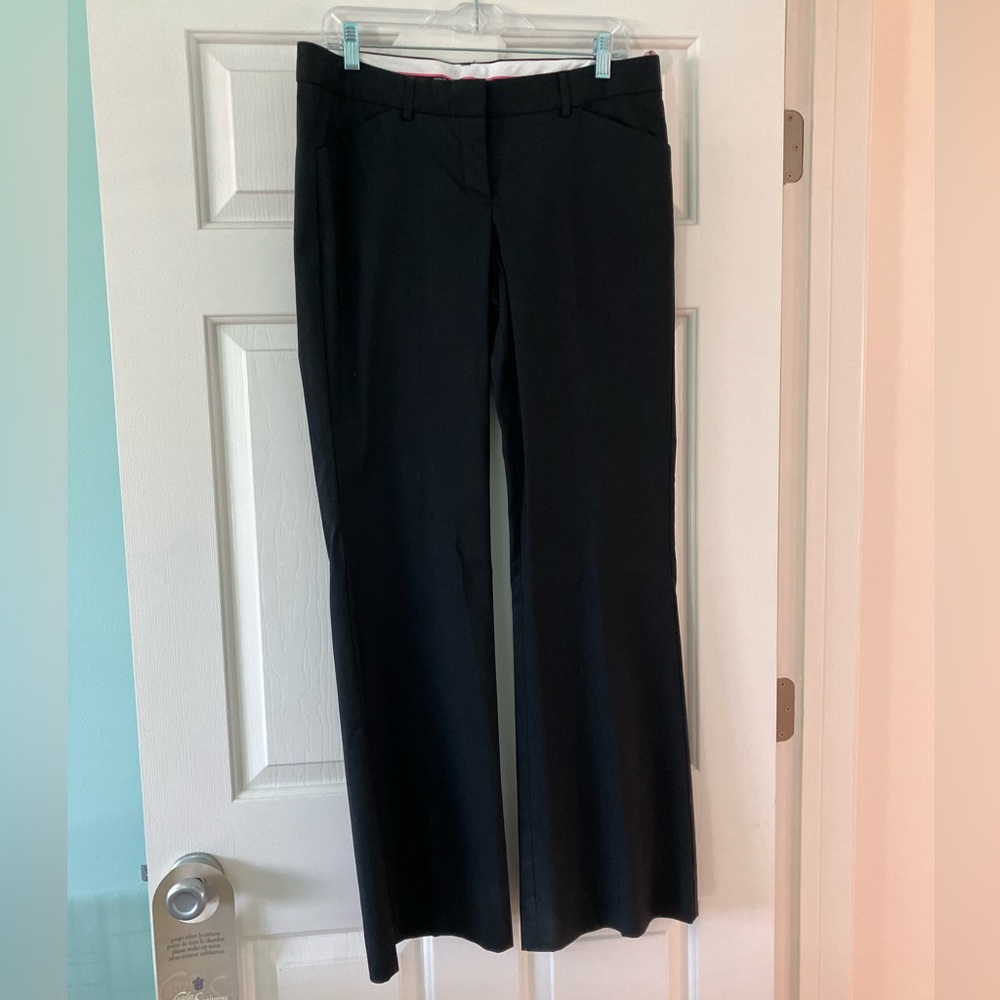 Never WORN black Drew fit slacks VERY SLIMMING !